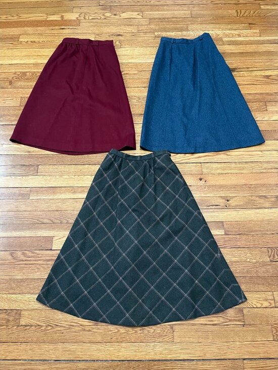 Talbots Dresses & Skirts - Vintage Talbots Size 4 Wool Tweed A-line High Waist Midi Skirt *Lot of 3* Modest